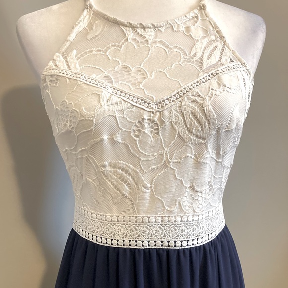 EUC dress! Only worn once - Picture 2 of 13